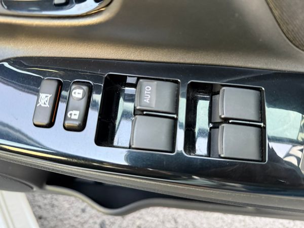 2020 Toyota Yaris(vitz) 1.0 petrol Auto,33k Miles 373864554