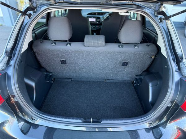 2019 Toyota Yaris(vitz)1.0 Petrol Auto,49k Miles 373865371