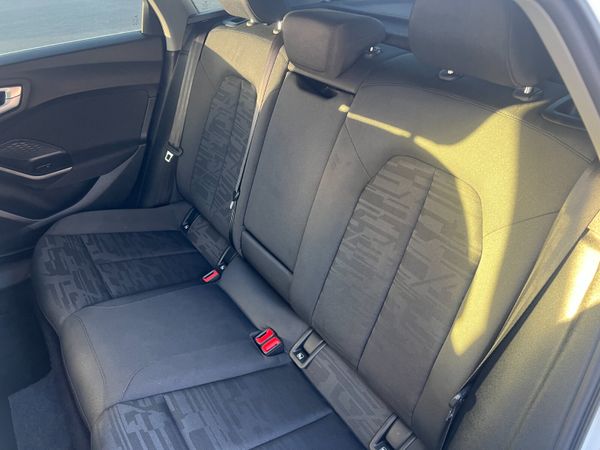 IRISH REG - 2025 (252) Audi  A5 SE 40 2.0 TDI 373889471