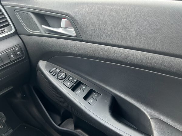 2017 Hyundai Tucson SE Nav BlueDrive 1.7 CRDI 373889864