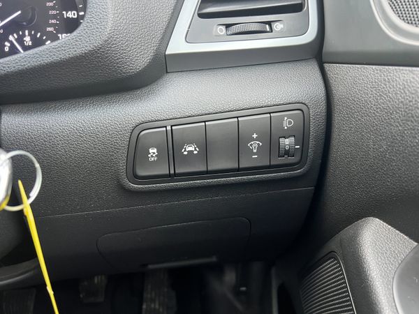 2017 Hyundai Tucson SE Nav BlueDrive 1.7 CRDI 373889863