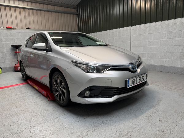 Toyota Auris 2016   Hybrid ! 373889999