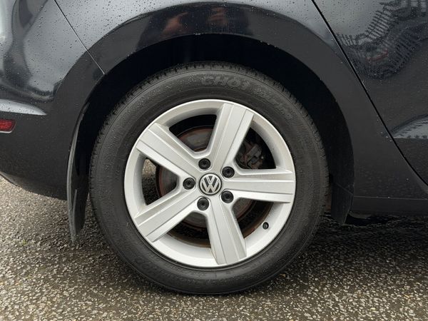 Volkswagen Golf 1.6 TDI 110 bhp Highline 05/26 373893069