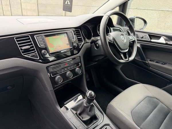 Volkswagen Golf 1.6 TDI 110 bhp Highline 05/26 373893083