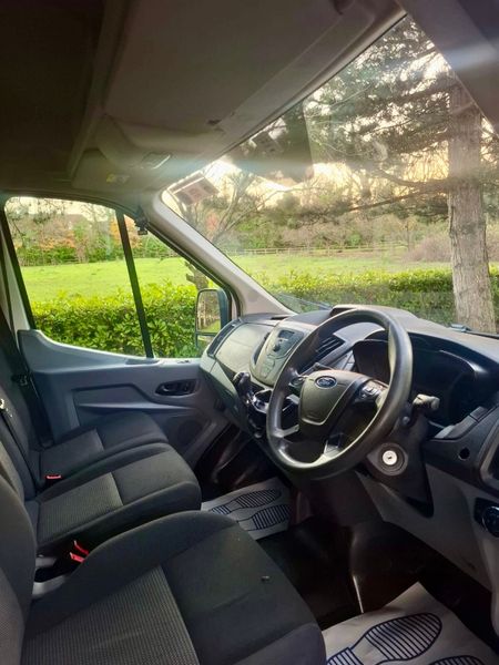 Ford Transit Crew cab 2015 DOE 11/26 373902354