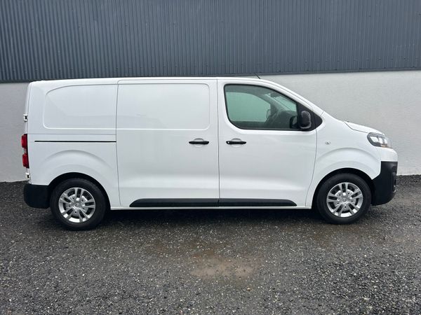 2021 Citroen Dispatch 'Enterprise with A/C 373916094