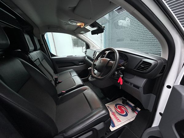 2021 Citroen Dispatch 'Enterprise with A/C 373916105