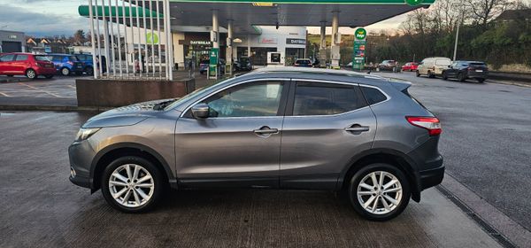 Nissan Qashqai Automatic Top Spec Panoramic roof 373924855