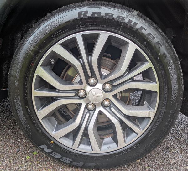 Mitsubishi Outlander AUTO/4X4 /7 SEATER /TOP SPEC 373926092