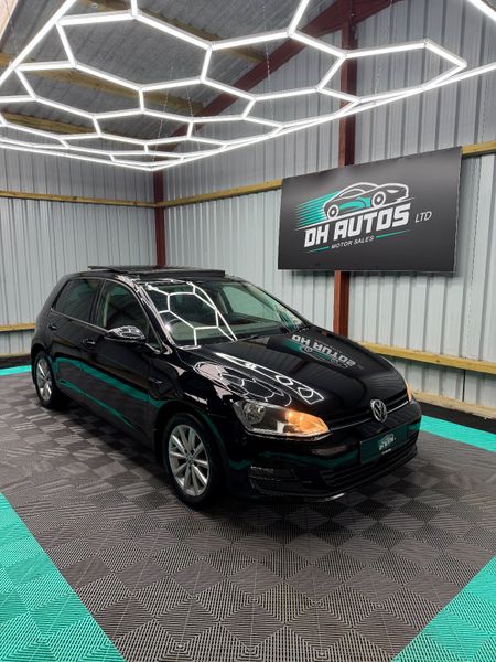 Volkswagen Golf 2016 (162) Lounge spec + Panoroof! 373921887