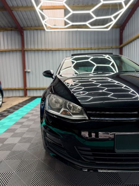 Volkswagen Golf 2016 (162) Lounge spec + Panoroof! 373921894