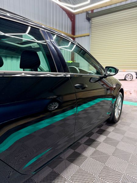 Volkswagen Golf 2016 (162) Lounge spec + Panoroof! 373921893