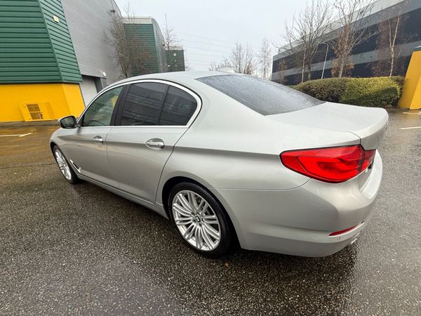 BMW 520D SE Business Edition 373937377
