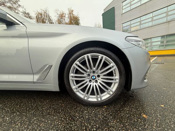 BMW 520D SE Business Edition 373937379