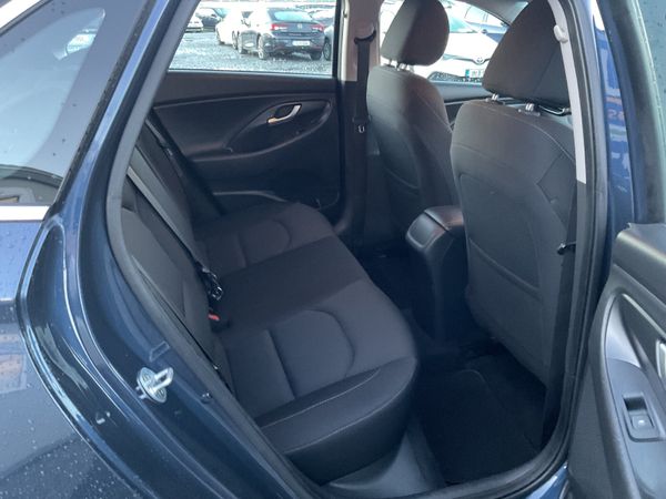 2018 HYUNDAI i30 1.6 DIESEL DELUXE SPOTLESS 373930469