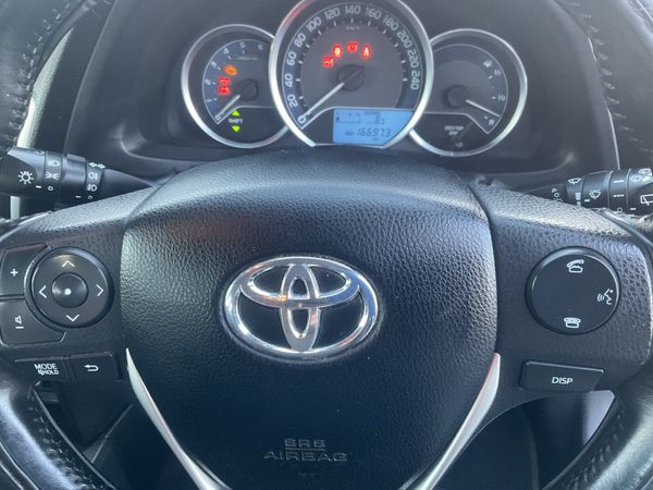 2014 TOYOTA AURIS LUNA 1.4 D4D LOW KMS 373931303