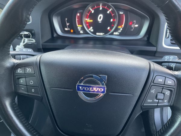 2016 VOLVO V60 2.0 DIESEL LOW MILEAGE 373931678