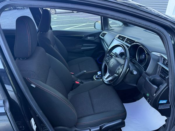 2017 Honda JAZZ/FIT 1.5 Hybrid auto, Sport Specs 373933196