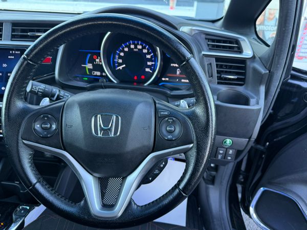 2017 Honda FIT 1.5 Hybrid automatic, Sport Specs 373933819