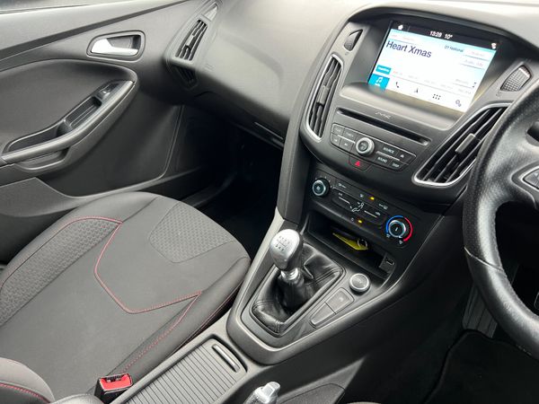 2018 Ford Focus ST Line 1.0 Petrol 373946515