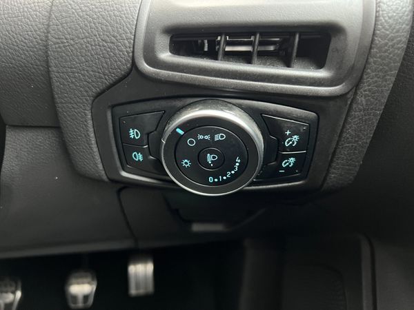 2018 Ford Focus ST Line 1.0 Petrol 373946512