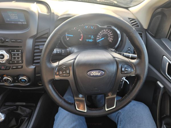 Ford Ranger 2015 373965606