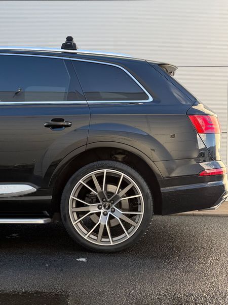 Audi Q7 Sline Quattro *7 Seat *LowKMS 373966845