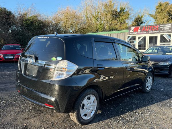 2013 Honda Fit Hybrid 373968366