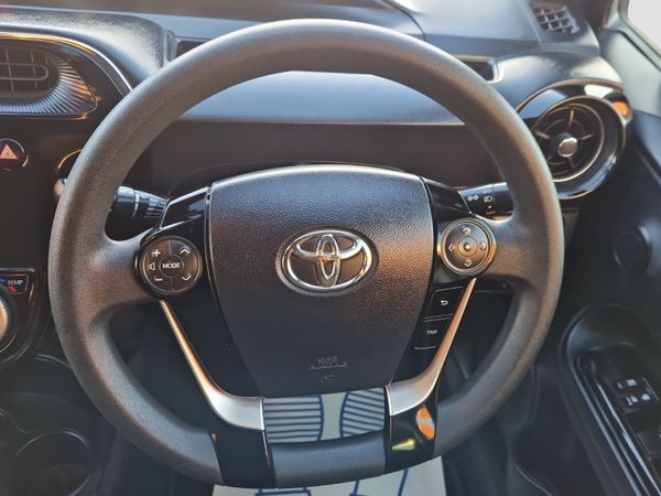 2018 TOYOTA AQUA 1.5 HYBRID *PUSH START* AUTOMATIC 373974171