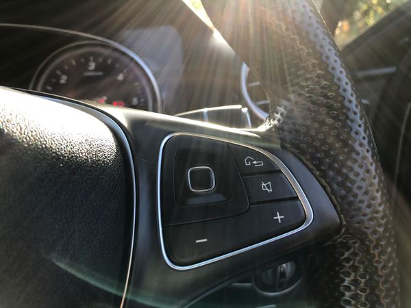 MERCEDES E-220 AVANTGARDE 373975318