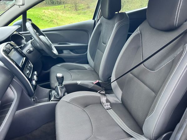 RENAULT CLíO 1.2 PETROL LOW KLMS 373975774