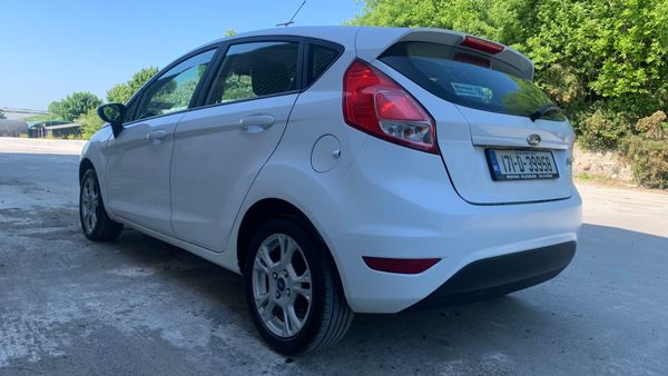 Ford Fiesta Zetec  Nct 04/27 ! 373975937