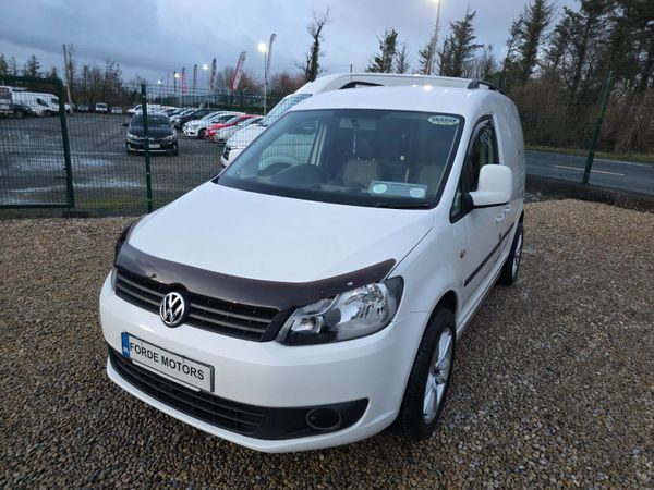 Volkswagen Caddy 2012 373979396