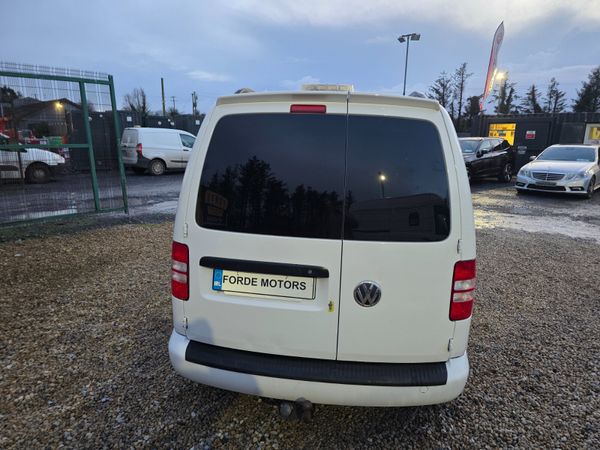 Volkswagen Caddy 2012 373979392