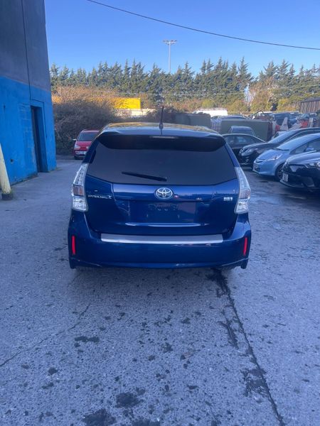 2012 Toyota Prius Hybrid Auto / 7 seater 373987559
