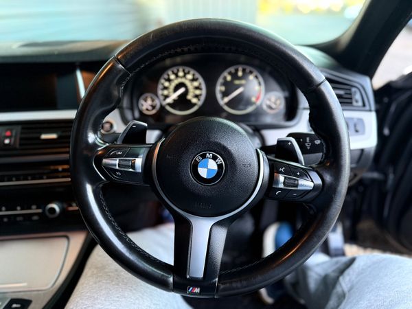 BMW 5-Series 2016 M Sport AUTOMATIC 373980214