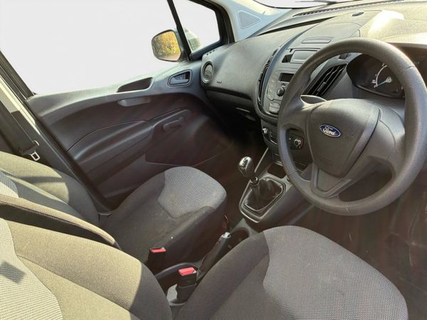 231 Ford Transit Courier VAT Inc 373981679