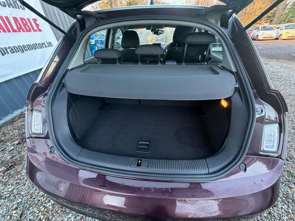 Audi A1 2014 low Milage 373994294