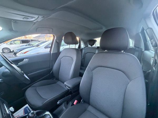 Audi A1 2014 low Milage 373994296