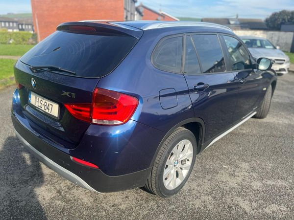 BMW X1 2011 373994804