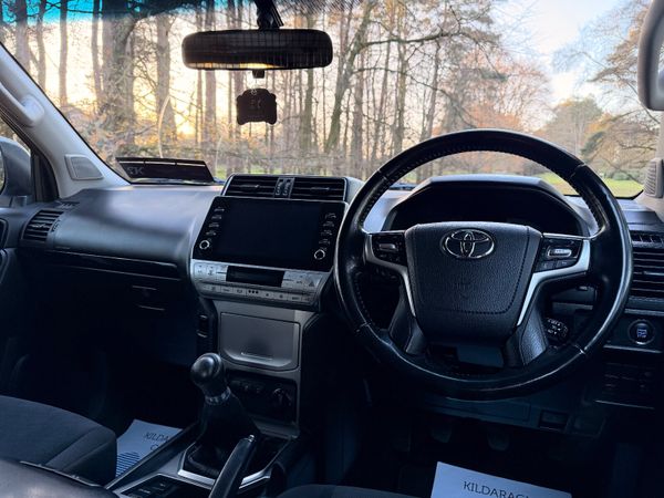 Toyota Land Cruiser LWB 2.8 Diesel 373998020