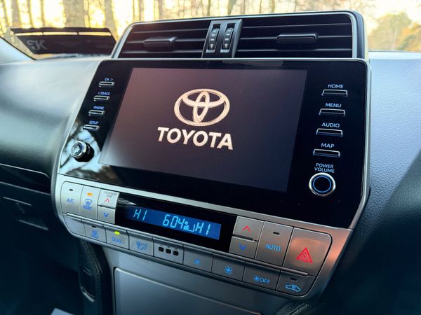 Toyota Land Cruiser LWB 2.8 Diesel 373998034