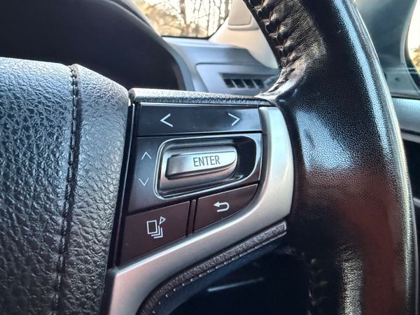 Toyota Land Cruiser LWB 2.8 Diesel 373998031