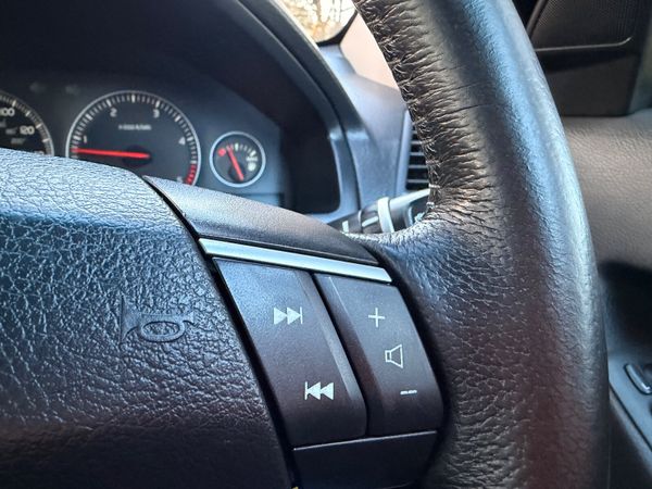 Volvo XC90 2010 D5 7 Seat Automatic 373999615