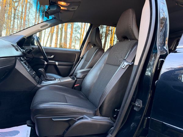 Volvo XC90 2010 D5 7 Seat Automatic 373999628