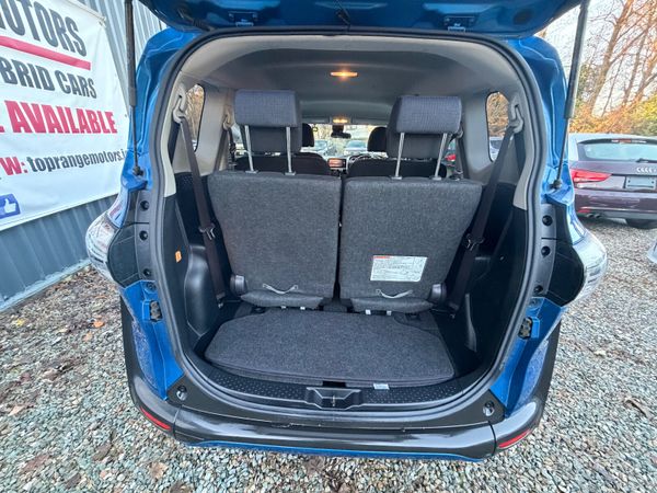 Toyota Sienta 2016 373993653