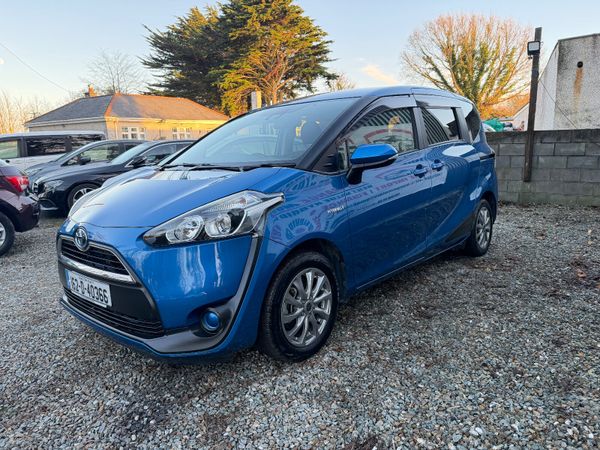 Toyota Sienta 2016 373993847