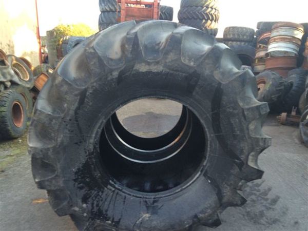 NEW 800/65R32 Firestone Tyres