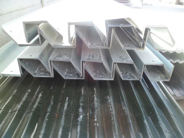 corrugated  sheeting Box Gutters for Farm Sheds