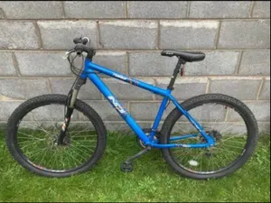 Mountain bike for sale in Co. Louth for 135 on DoneDeal